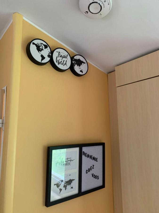 Les Mobil Homes D'Oliver Rob Saint-Cheron ภายนอก รูปภาพ
